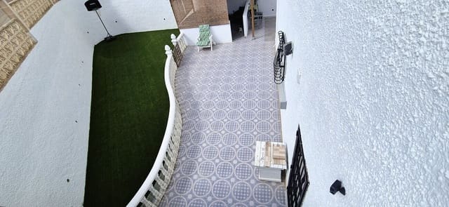 2 soverom Bungalow til salgs i Blue Lagoon med garasje - € 209 950 (Ref: 10024823)