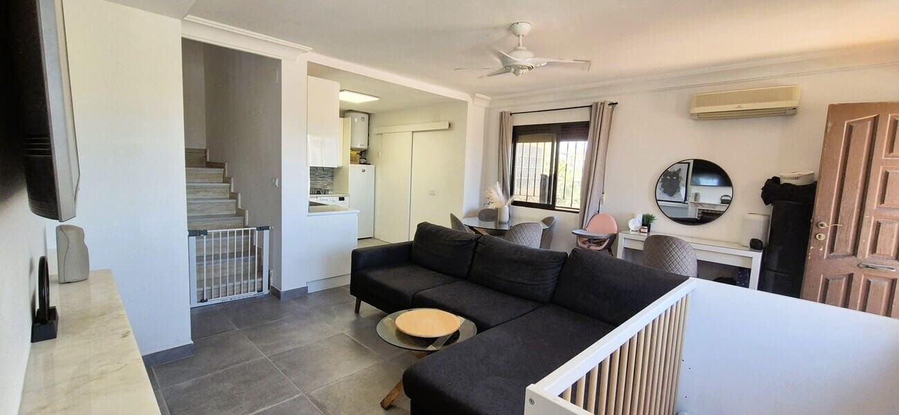3 soverom Villa til salgs i Orihuela Costa med svømmebasseng - € 218 000 (Ref: 10024824)