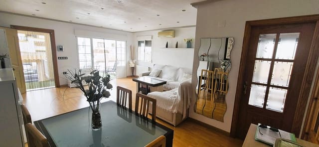 Pareado de 6 habitaciones en Los Altos en venta con piscina garaje - 279.900 € (Ref: 10024829)
