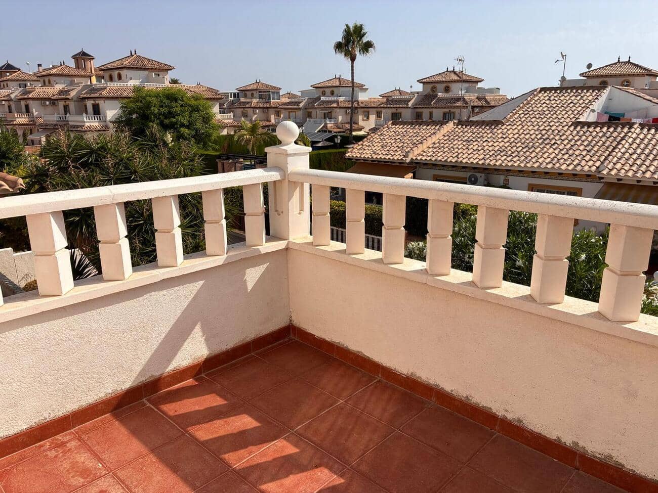 2 sovrum Radhus till salu i Cabo Roig med pool - 269 000 € (Ref: 10024832)