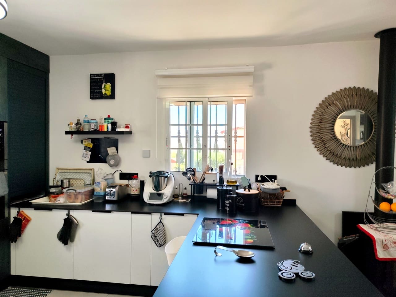 3 sypialnia Willa na sprzedaż w Jacarilla z basenem garażem - 485 000 € (Ref: 10041535)