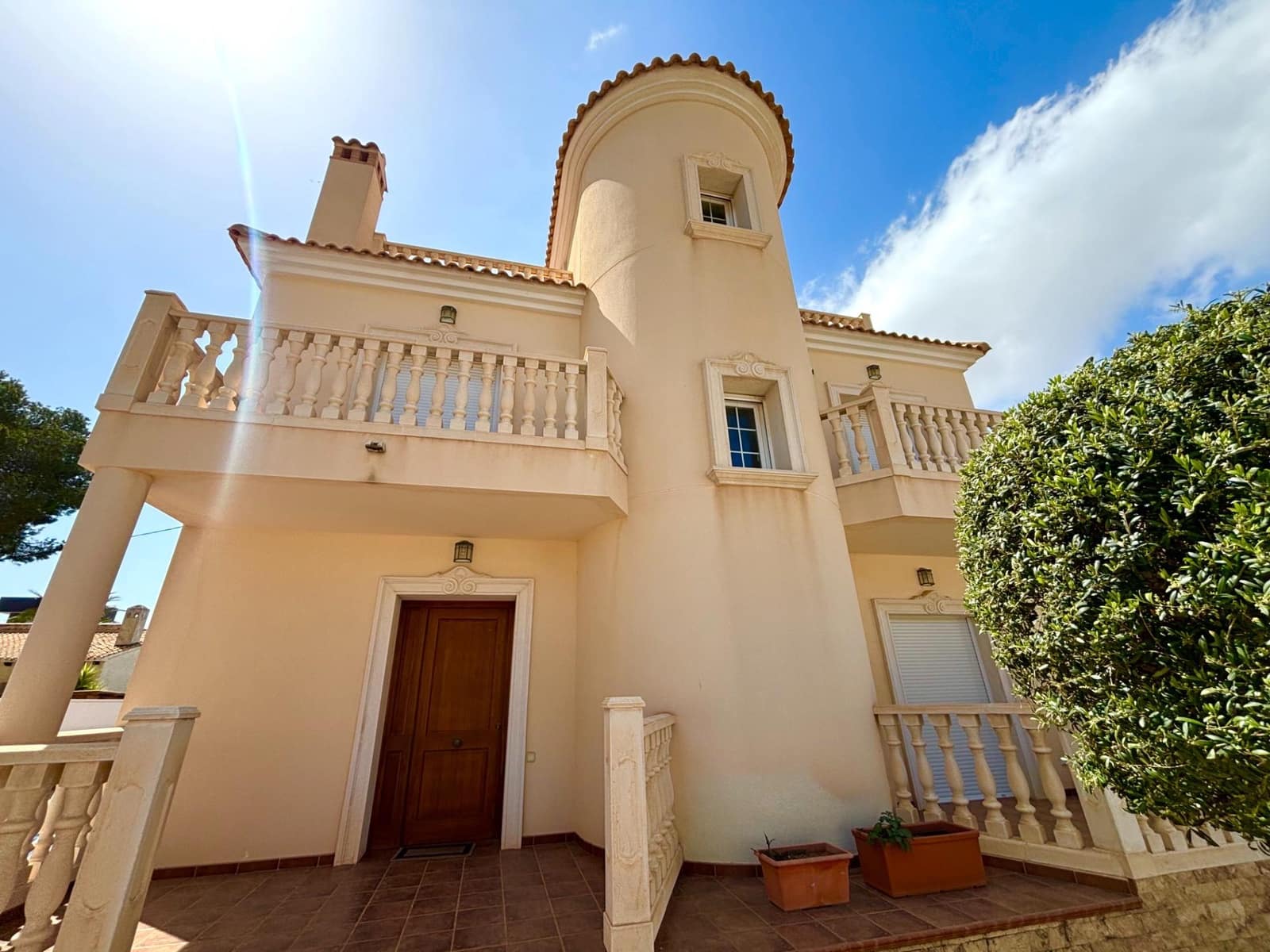 4 bedroom Villa for sale in Cabo Roig with pool - € 910,000 (Ref: 10043380)