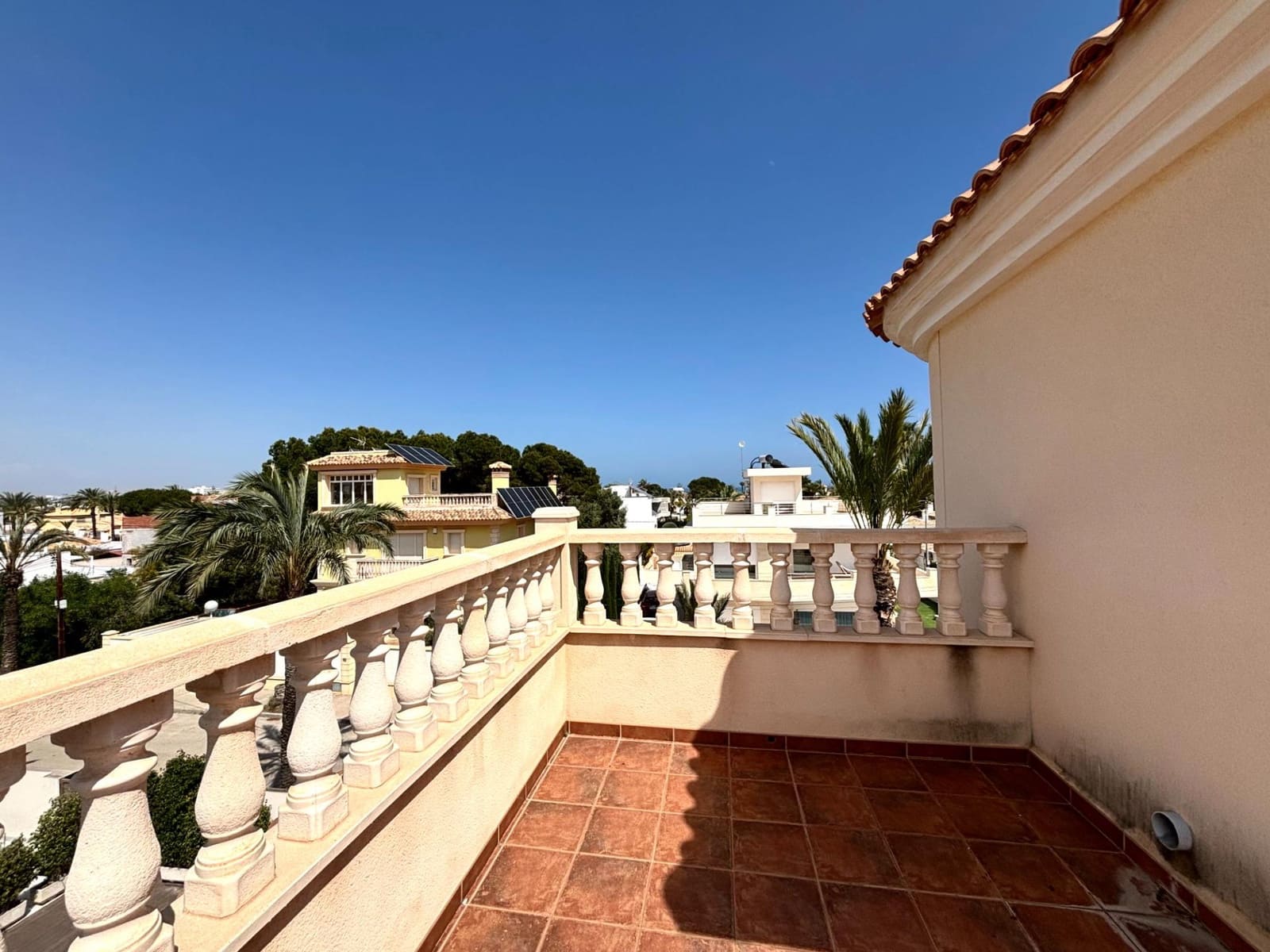 4 bedroom Villa for sale in Cabo Roig with pool - € 910,000 (Ref: 10043380)