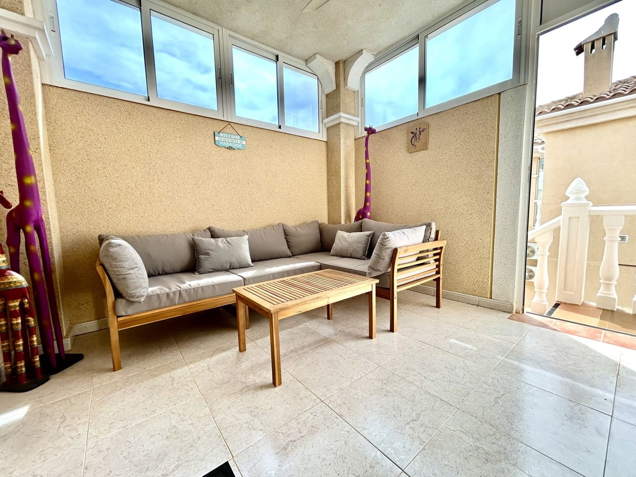 5 Zimmer Villa zu verkaufen in Villamartin mit Pool Garage - 269.000 € (Ref: 10071020)