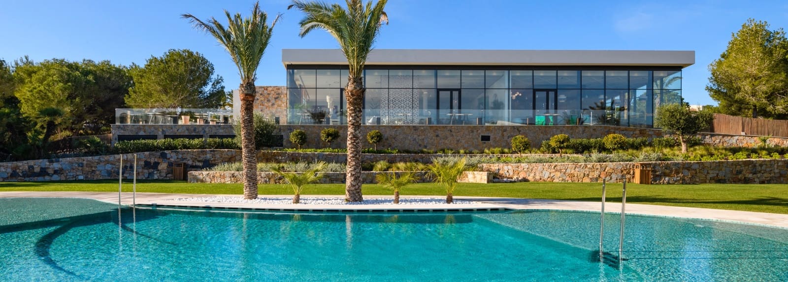 3 quarto Apartamento para venda em Las Colinas Golf com piscina - 625 000 € (Ref: 10073254)