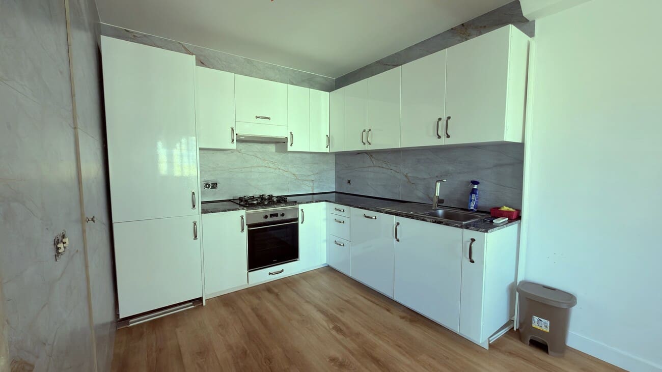 3 bedroom Semi-detached Villa for sale in Villamartin with pool garage - € 235,000 (Ref: 10106476)