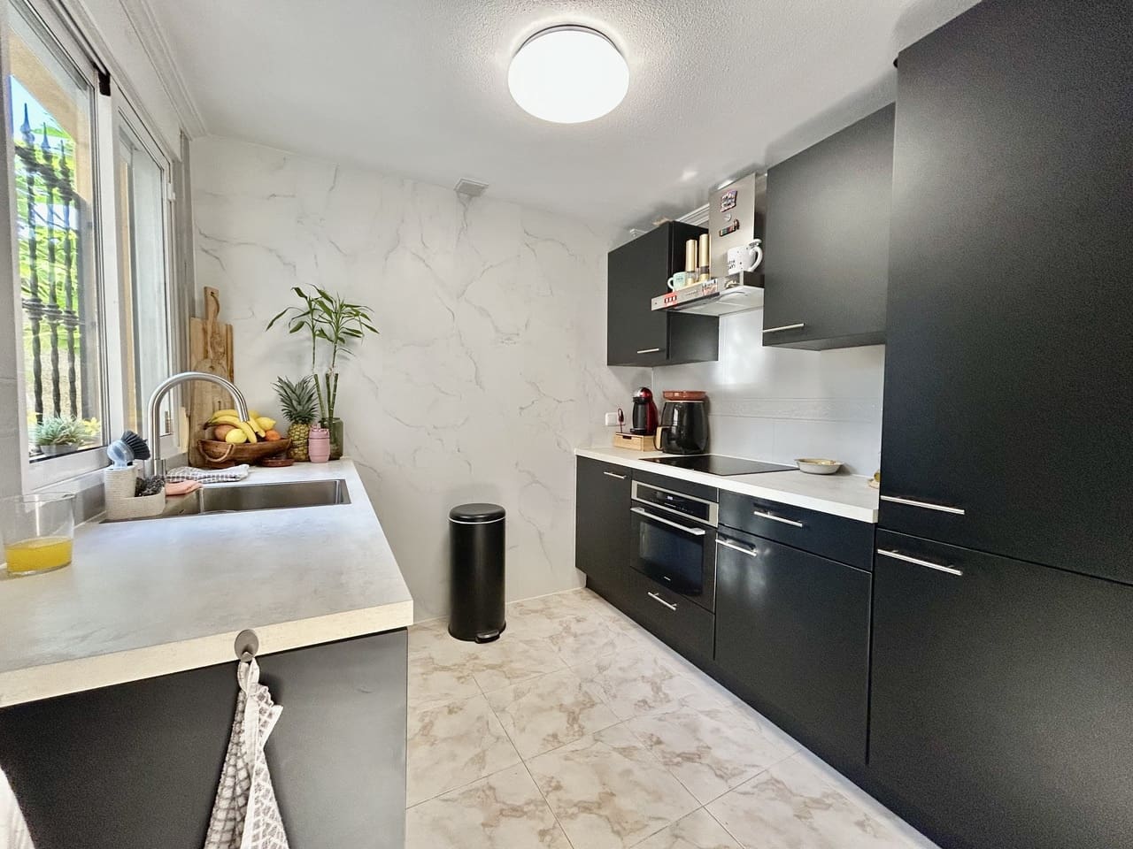 4 chambre Villa/Maison à vendre à Villamartin avec piscine garage - 429 900 € (Ref: 10163191)