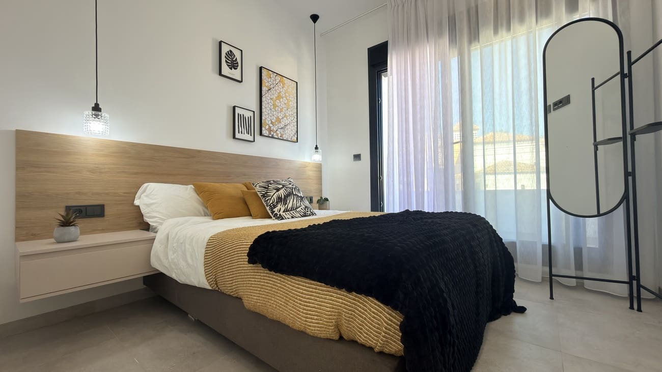 3 soverom Villa til salgs i Filipinas med svømmebasseng garasje - € 450 000 (Ref: 10183880)