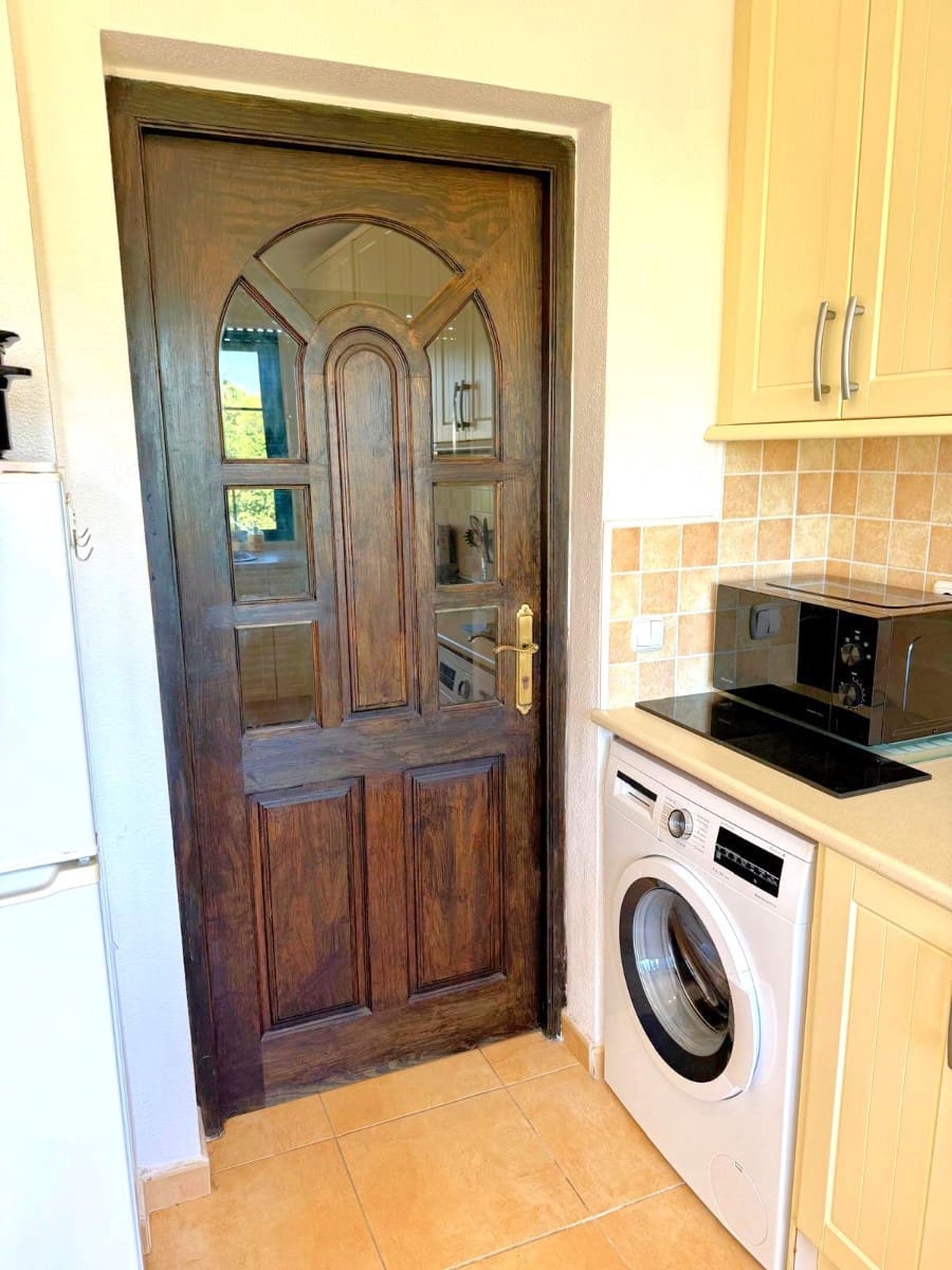 6 slaapkamer Villa te koop in Orihuela Costa met zwembad - € 475.000 (Ref: 10184051)