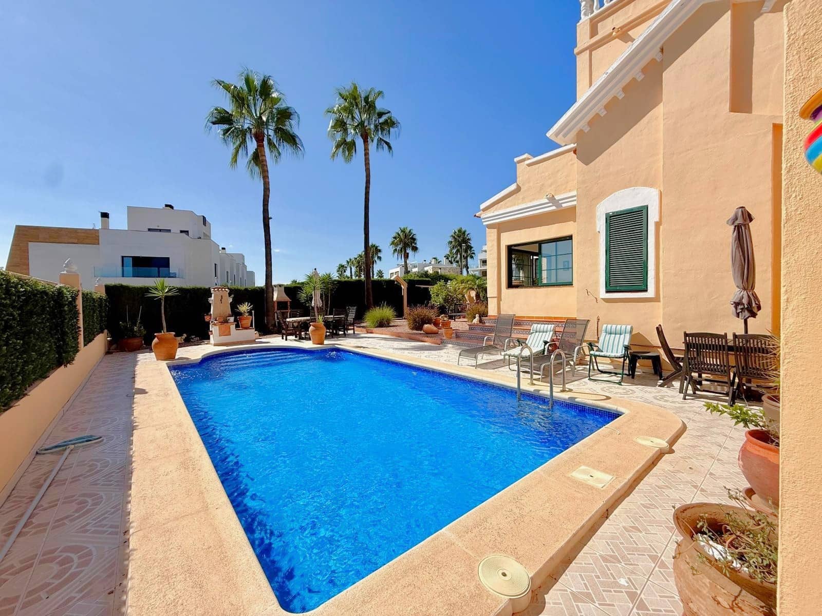 6 slaapkamer Villa te koop in Orihuela Costa met zwembad - € 475.000 (Ref: 10184051)