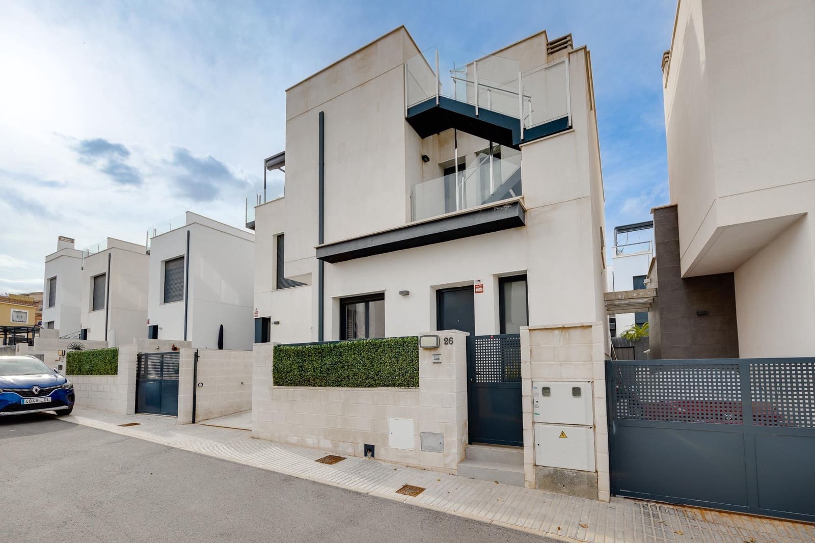 3 bedroom Villa for sale in Orihuela Costa - € 369,900 (Ref: 9722237)