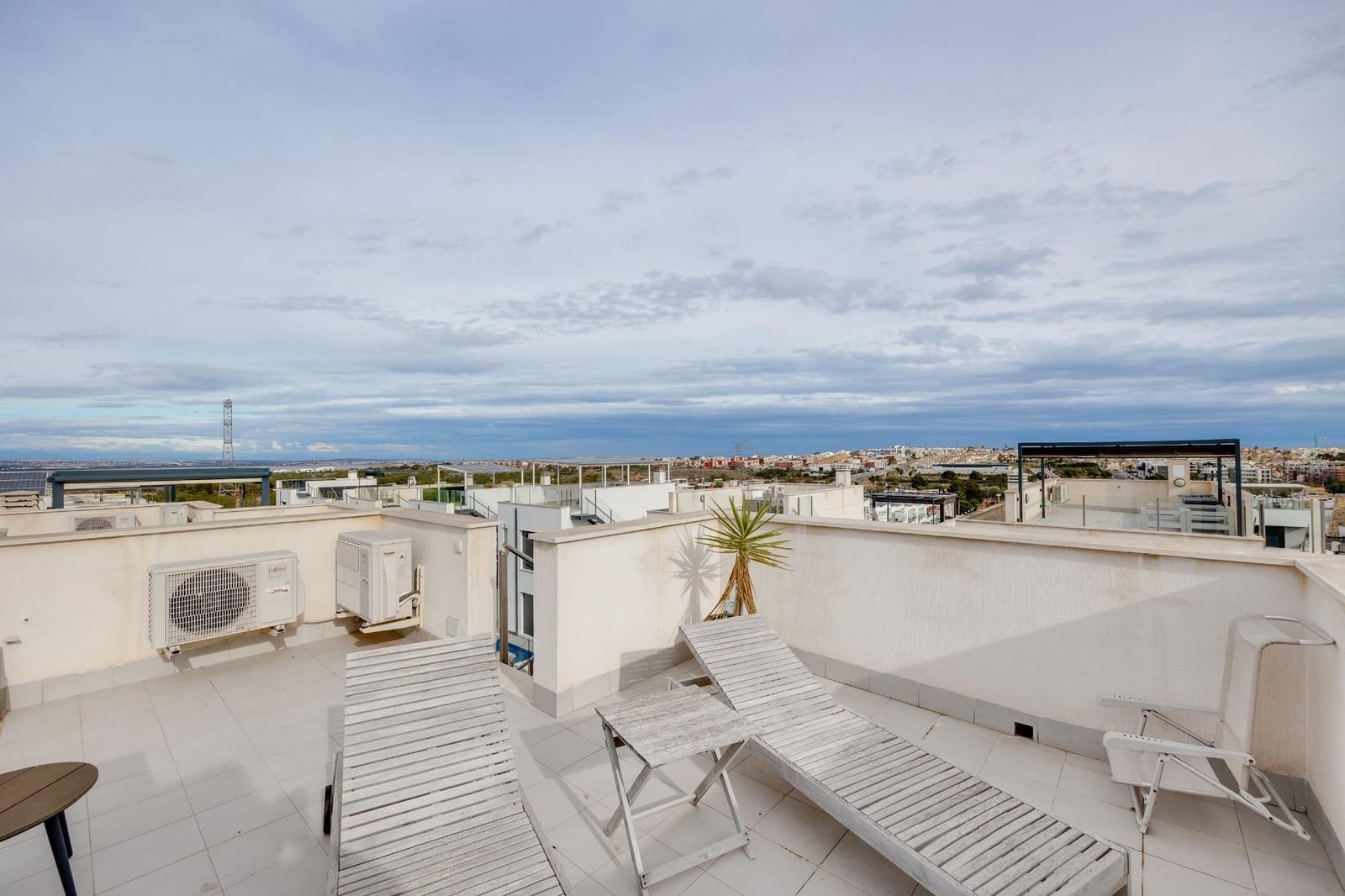 3 bedroom Villa for sale in Orihuela Costa - € 369,900 (Ref: 9722237)