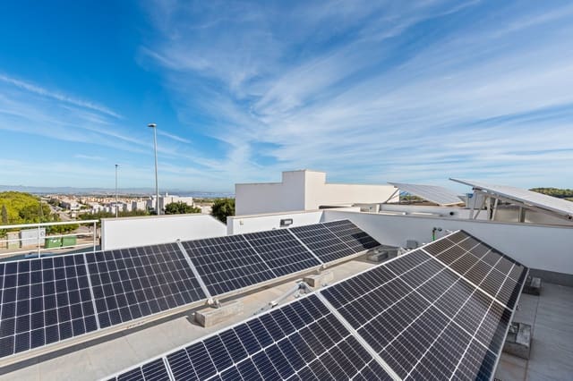 4 chambre Villa/Maison à vendre à San Miguel de Salinas avec piscine - 695 000 € (Ref: 9722245)