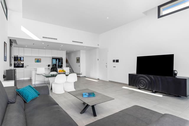 4 chambre Villa/Maison à vendre à San Miguel de Salinas avec piscine - 695 000 € (Ref: 9722245)