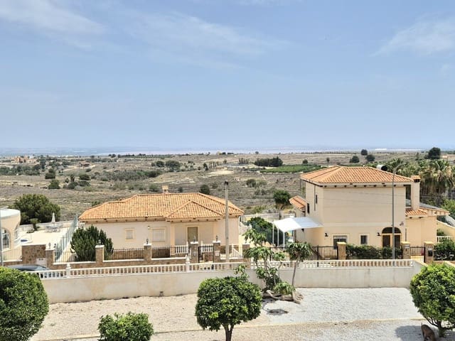 5 chambre Villa/Maison à vendre à San Miguel de Salinas - 599 999 € (Ref: 9722247)