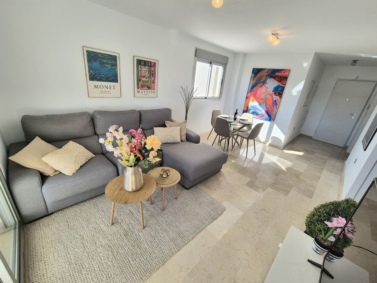 2 bedroom Apartment for sale in Villamartin with pool garage - € 199,995 (Ref: 9722249)