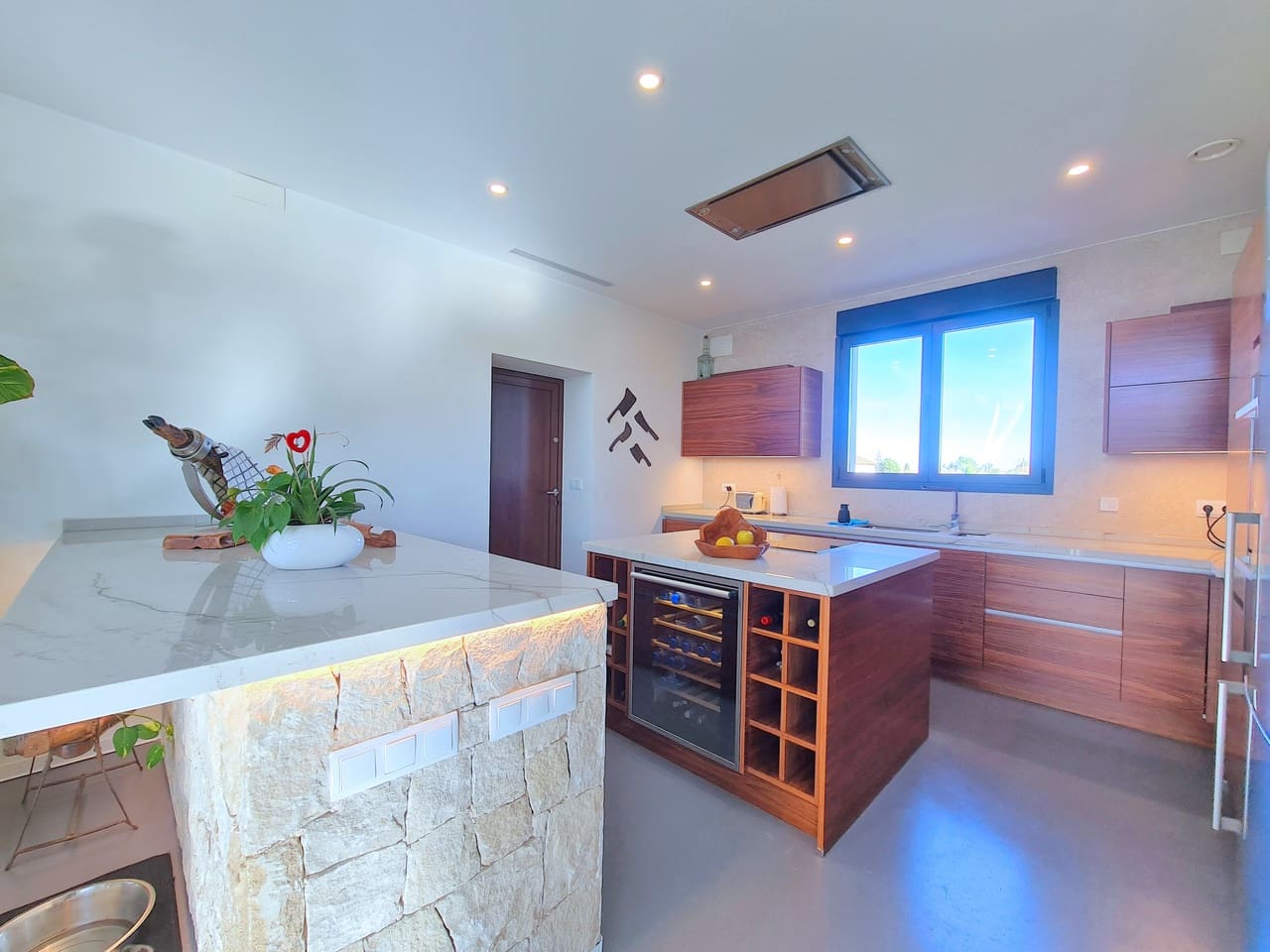 Chalet de 3 habitaciones en Los Alcázares en venta con piscina garaje - 775.000 € (Ref: 9722262)