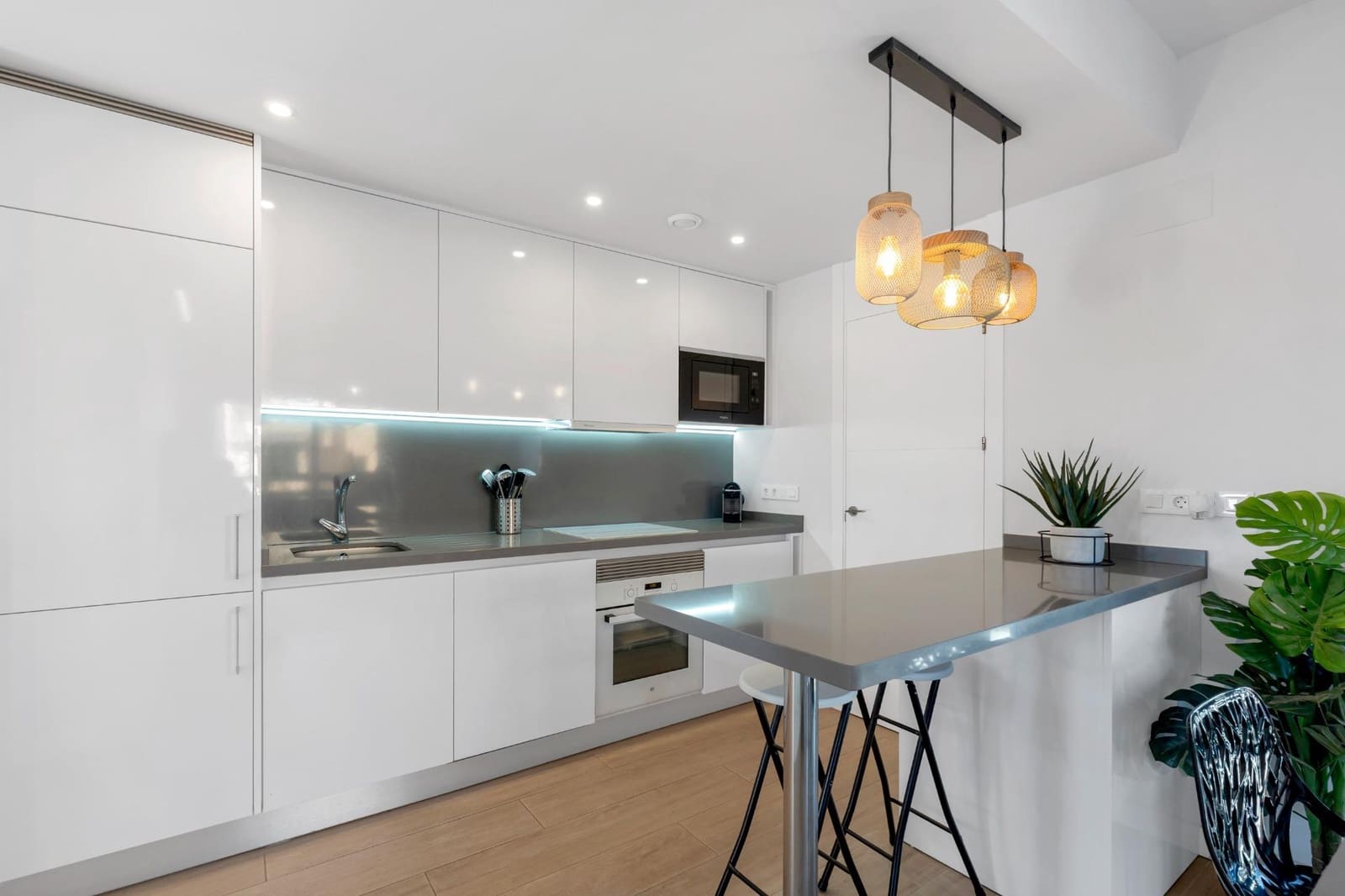 2 slaapkamer Appartement te koop in Orihuela Costa met zwembad garage - € 275.000 (Ref: 9722281)