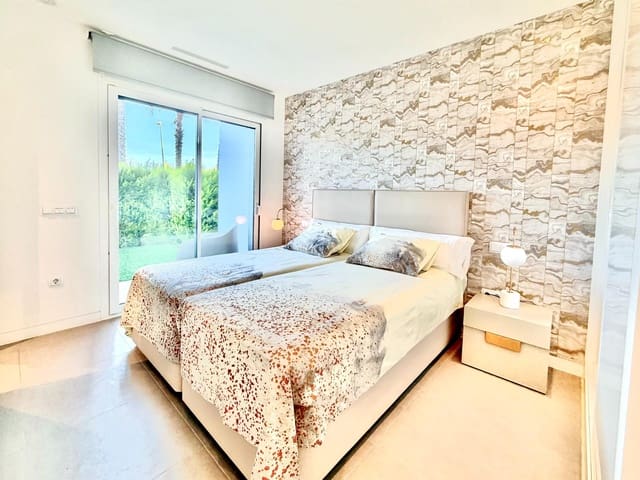 2 chambre Appartement à vendre à Lomas de Campoamor - Las Ramblas, Orihuela avec piscine garage - 415 000 € (Ref: 9722291)