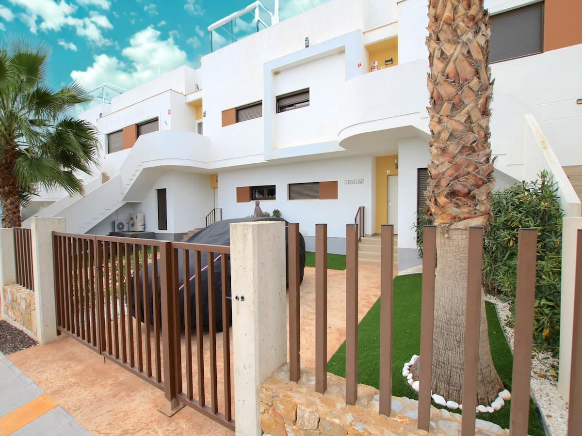 2 bedroom Apartment for sale in Entre Naranjos - € 240,000 (Ref: 9722314)