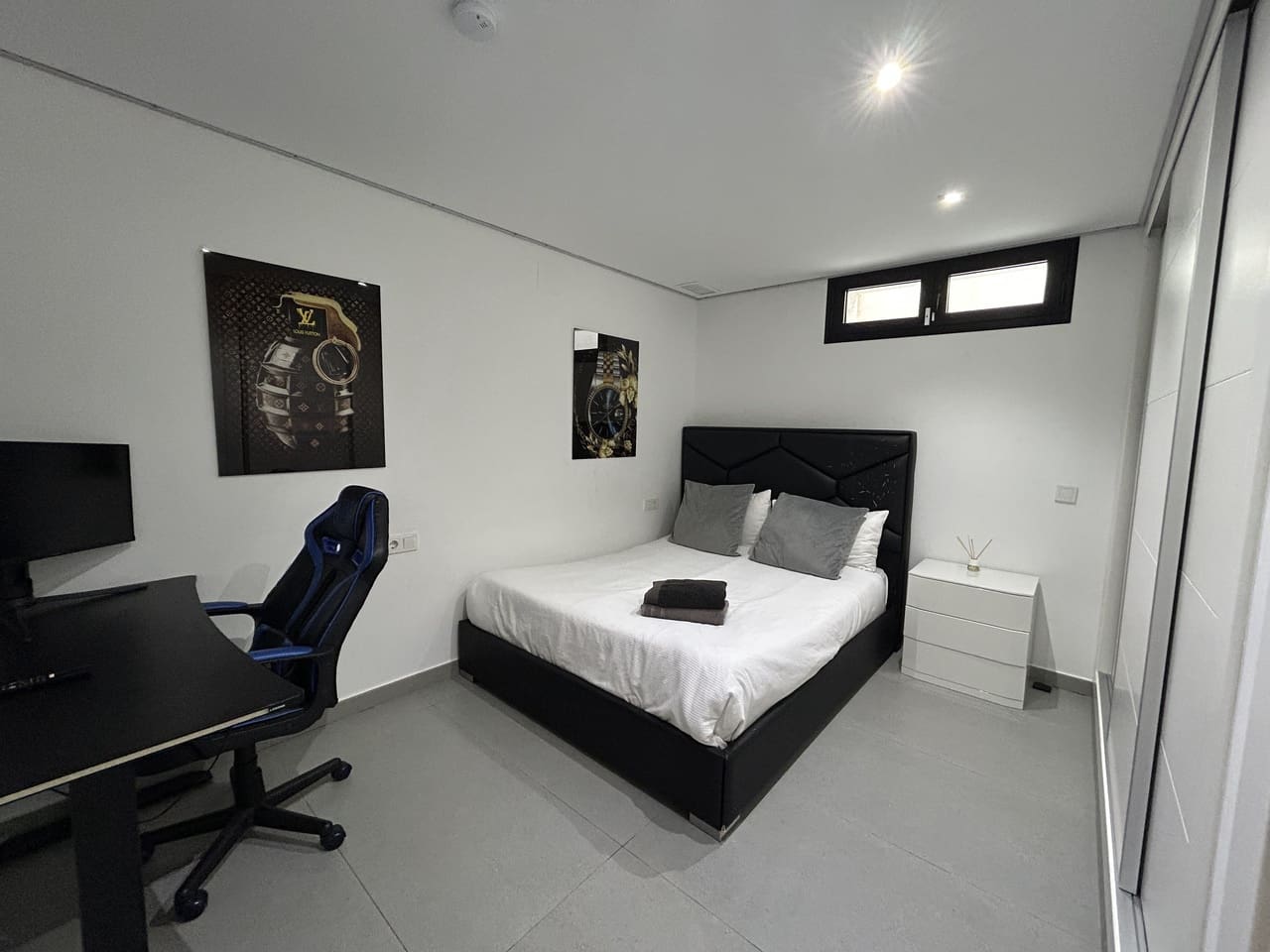 5 slaapkamer Villa te koop in Los Balcones met zwembad garage - € 849.950 (Ref: 9722325)