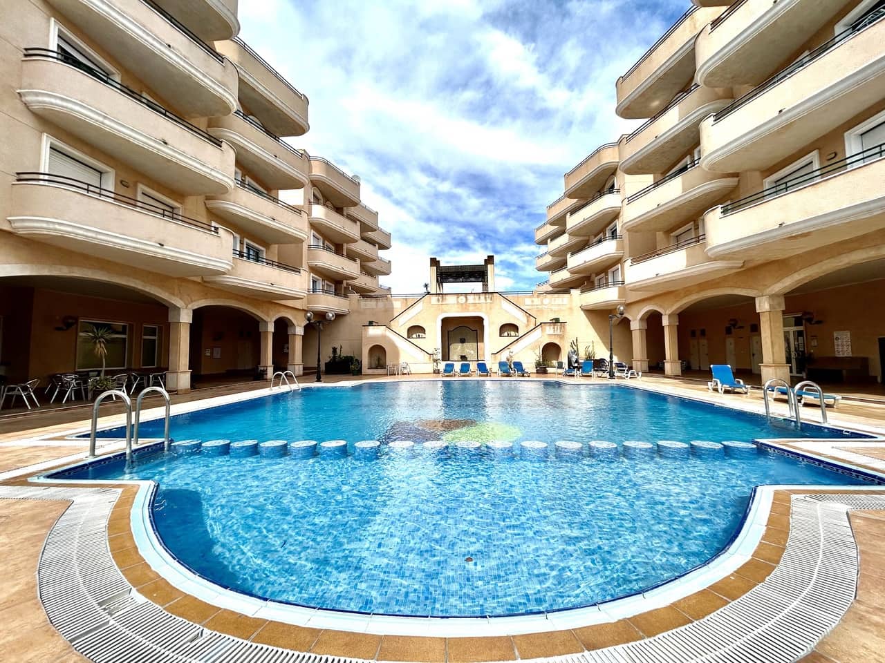 2 bedroom Apartment for sale in Cabo Roig with pool garage - € 174,995 (Ref: 9722328)