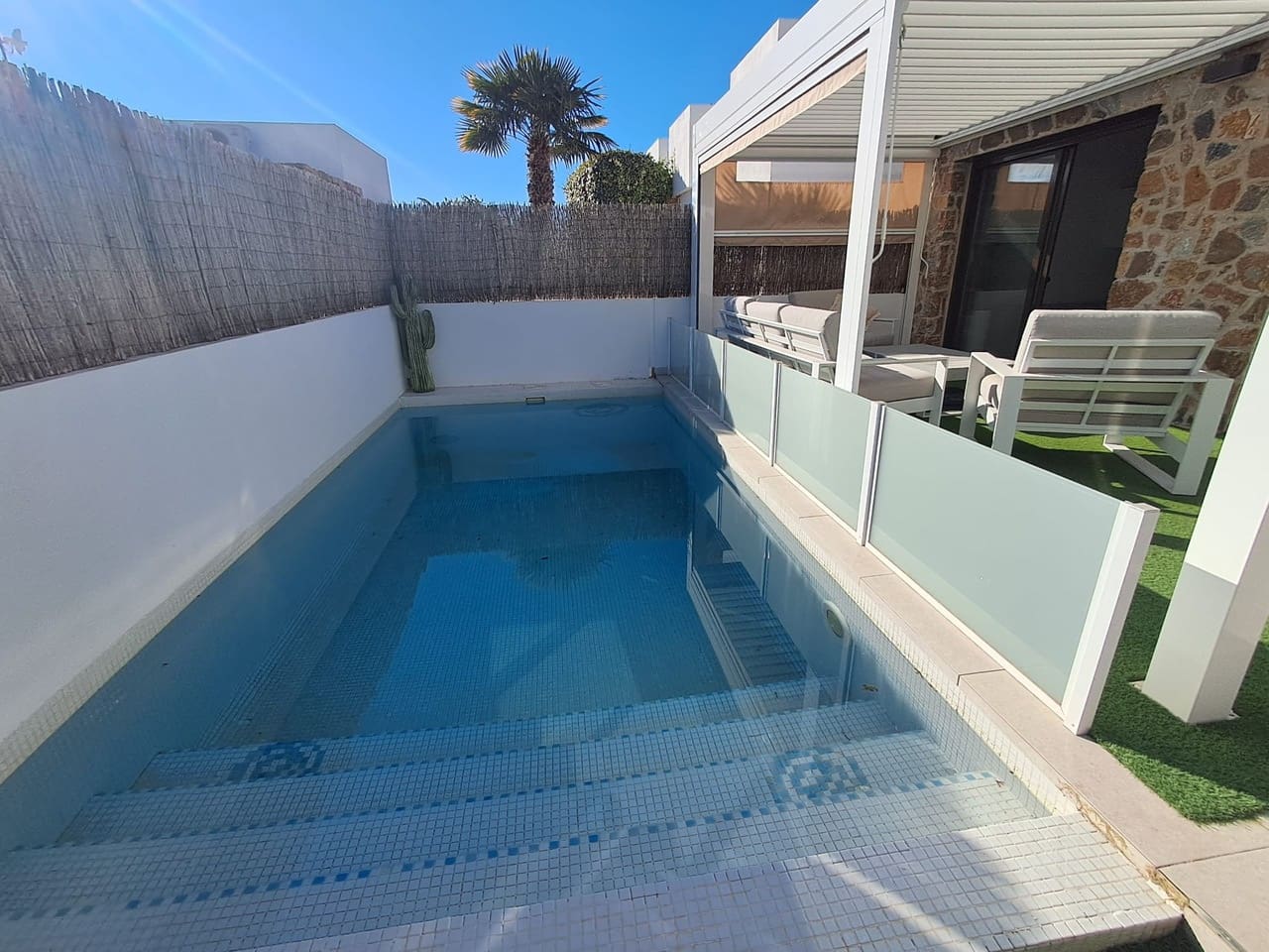 3 bedroom Villa for sale in Cabo Roig with pool - € 360,000 (Ref: 9722329)