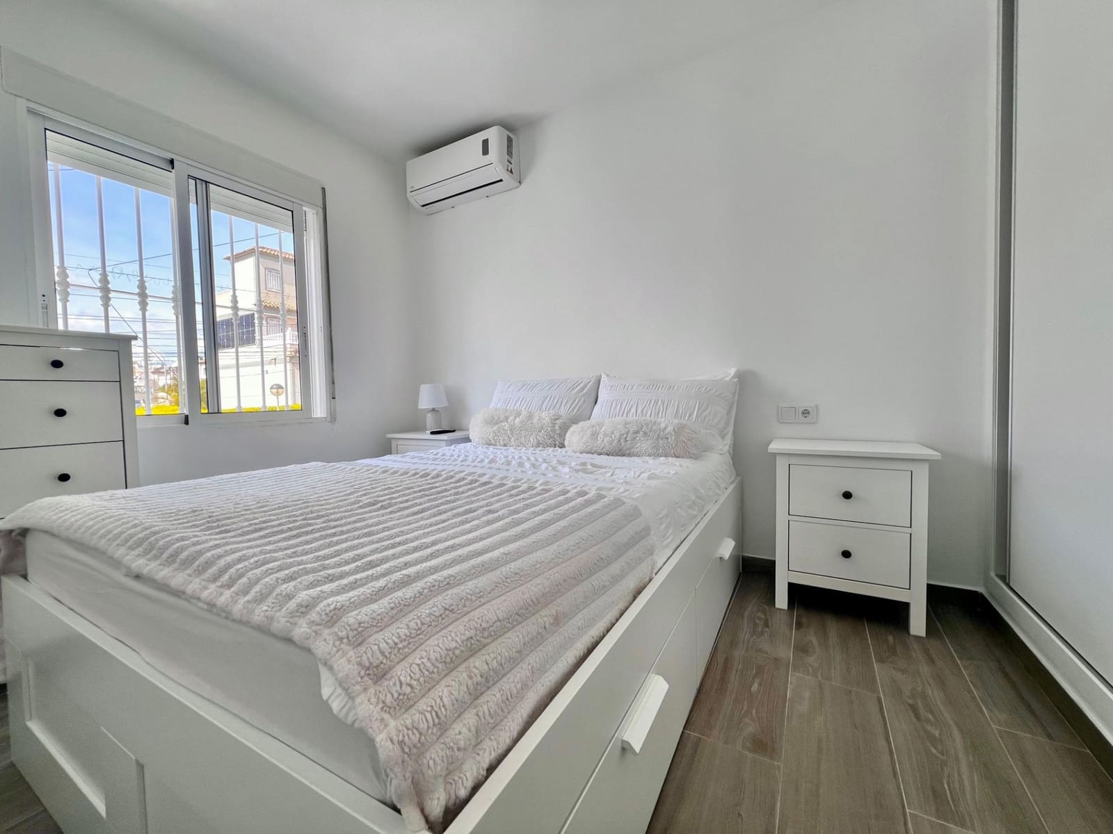 5 quarto Moradia para venda em San Miguel de Salinas com piscina - 459 000 € (Ref: 9722333)