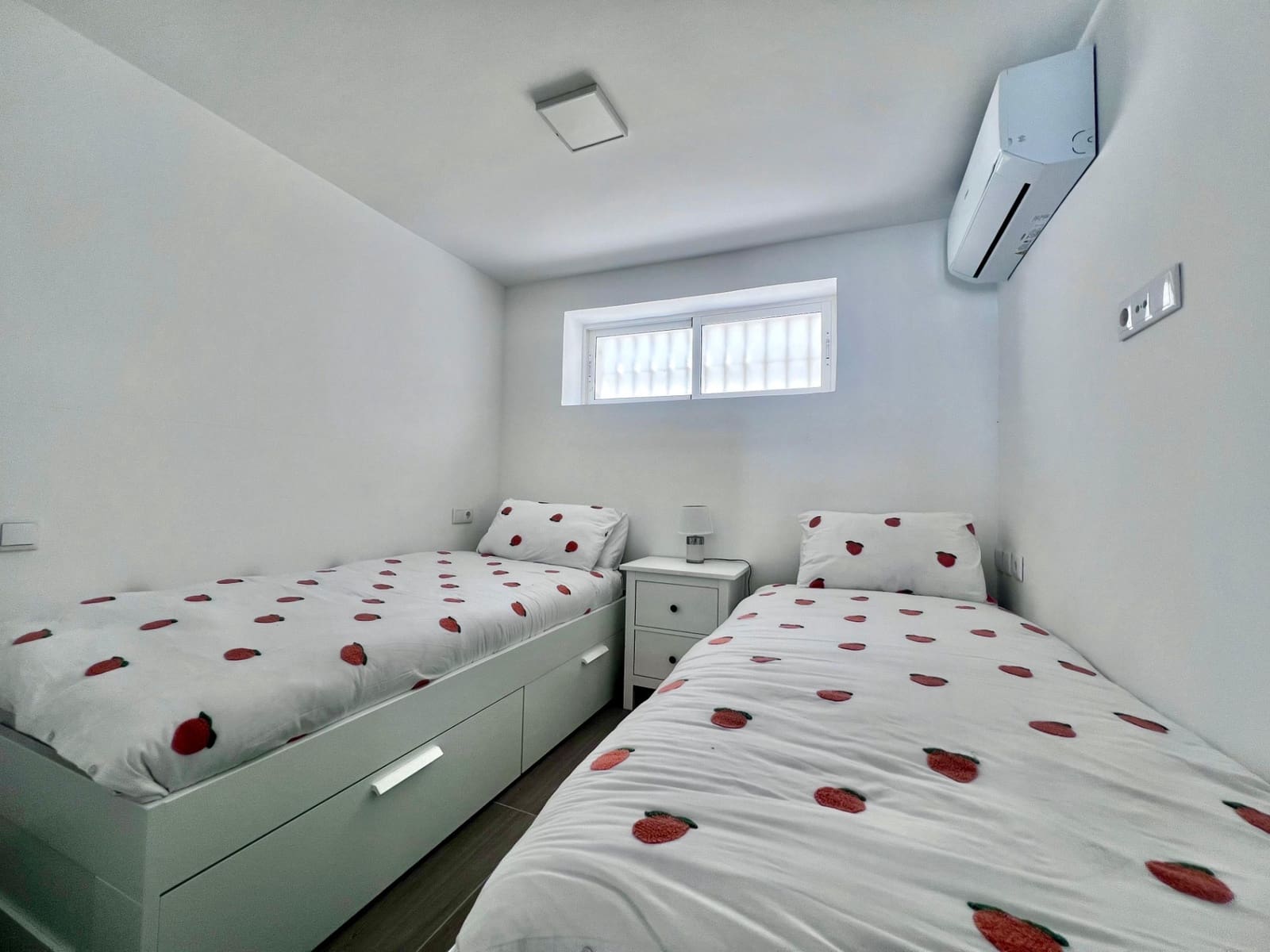 5 quarto Moradia para venda em San Miguel de Salinas com piscina - 459 000 € (Ref: 9722333)