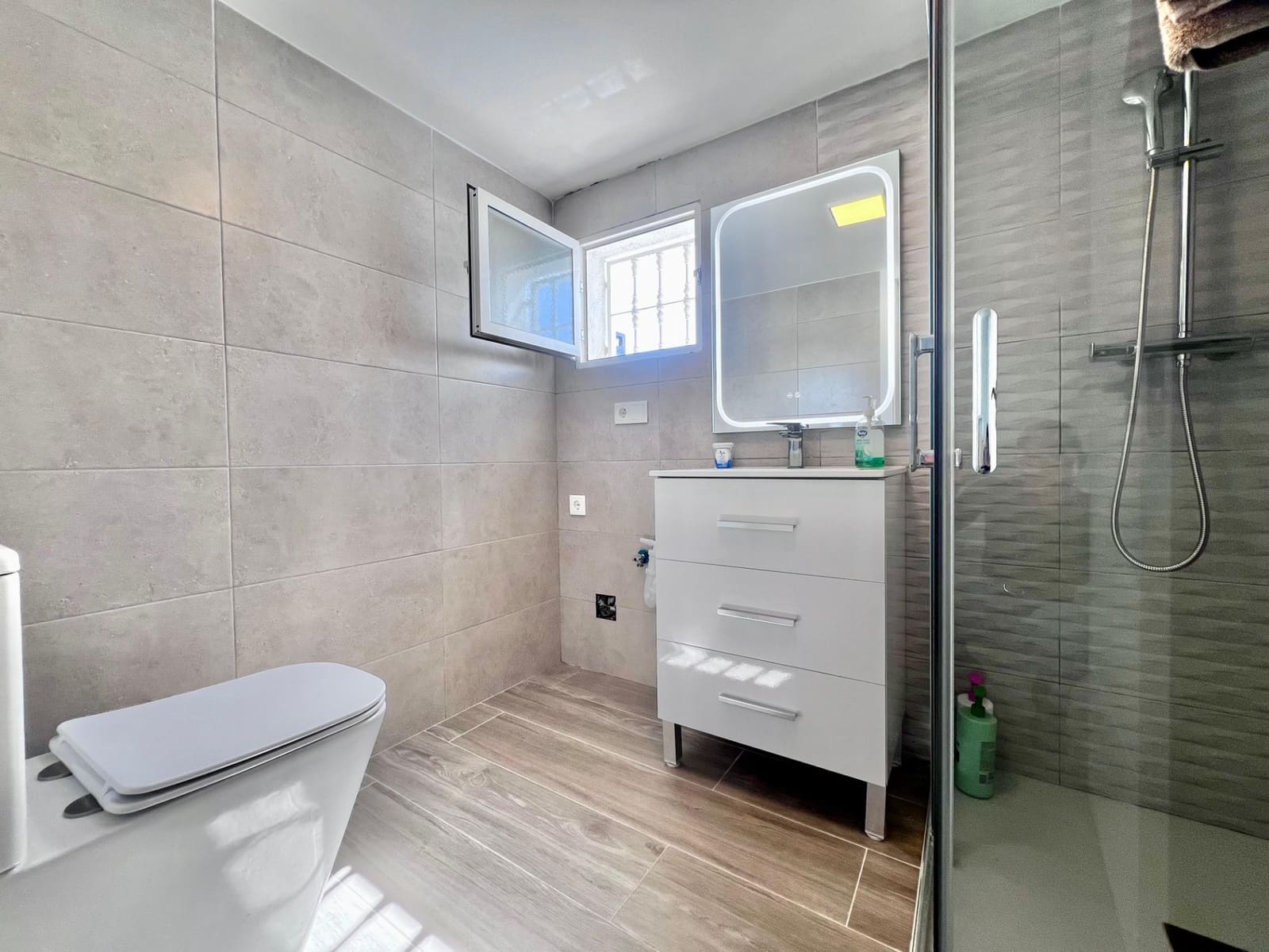 5 quarto Moradia para venda em San Miguel de Salinas com piscina - 459 000 € (Ref: 9722333)