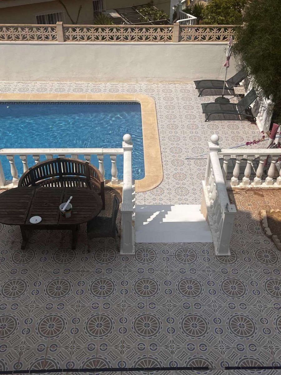 4 soveværelse Villa til salg i Ciudad Quesada med swimmingpool - € 525.000 (Ref: 9722338)