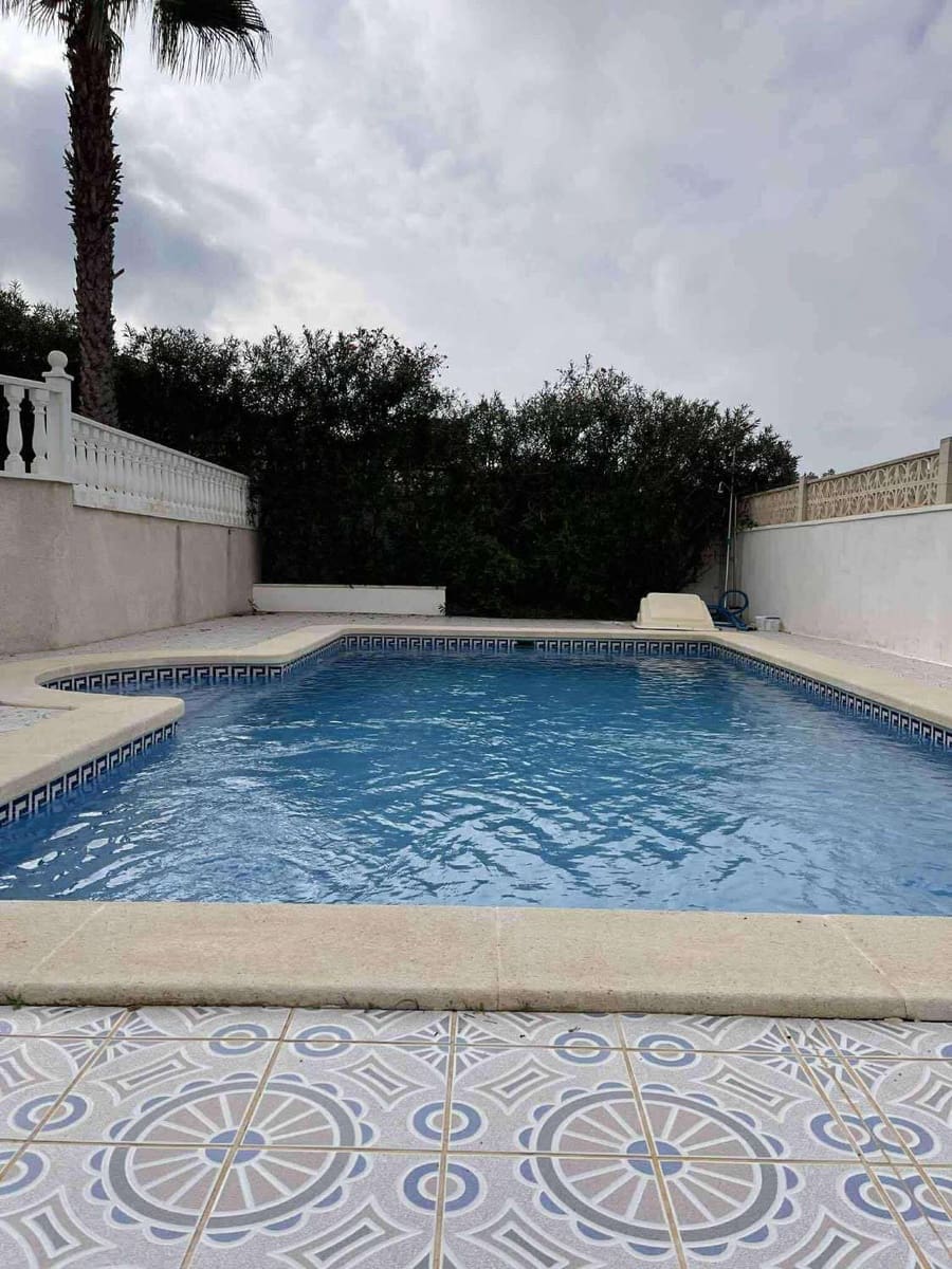 4 soveværelse Villa til salg i Ciudad Quesada med swimmingpool - € 525.000 (Ref: 9722338)