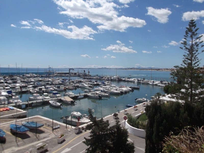 4 soverom Villa til salgs i Torre de la Horadada med garasje - € 272 000 (Ref: 9722366)