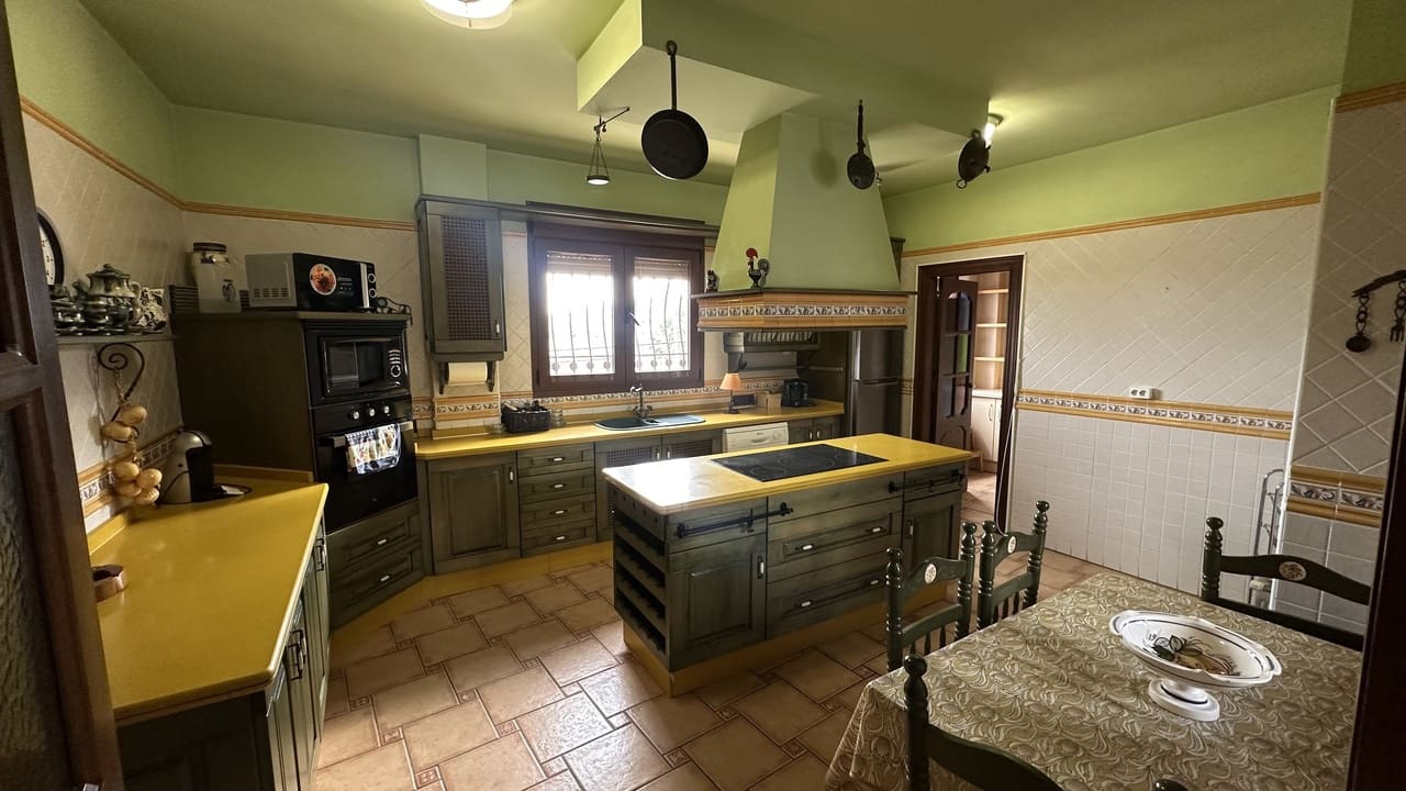 4 chambre Villa/Maison à vendre à San Miguel de Salinas avec garage - 990 000 € (Ref: 9722378)