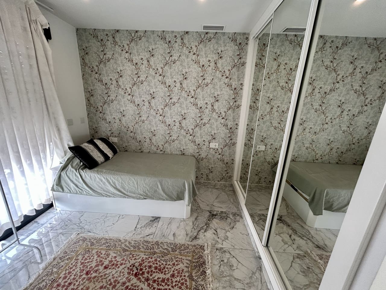 3 makuuhuone Huvila myytävänä paikassa Los Balcones mukana uima-altaan - 1 320 000 € (Ref: 9722411)