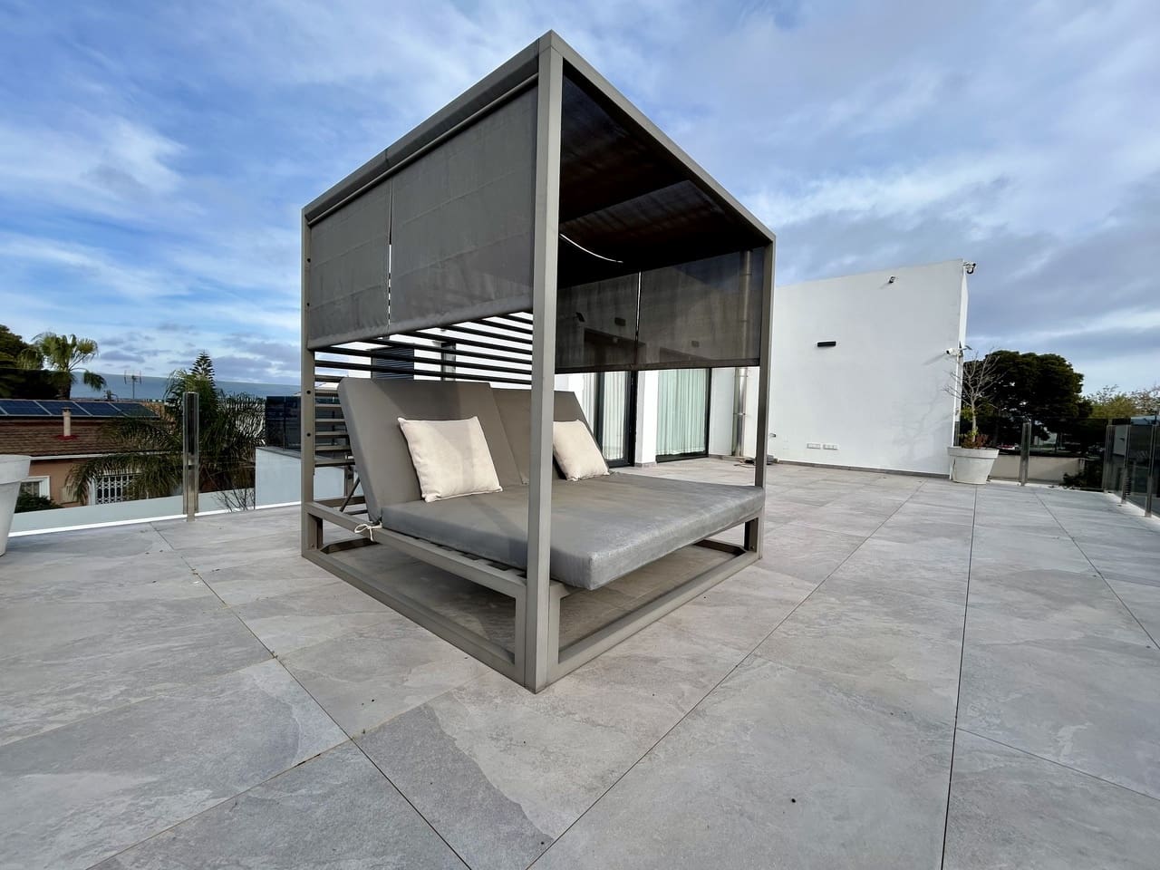 3 makuuhuone Huvila myytävänä paikassa Los Balcones mukana uima-altaan - 1 320 000 € (Ref: 9722411)