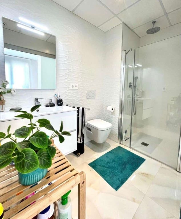 2 sovrum Lägenhet till salu i Orihuela Costa med pool - 246 000 € (Ref: 9722415)