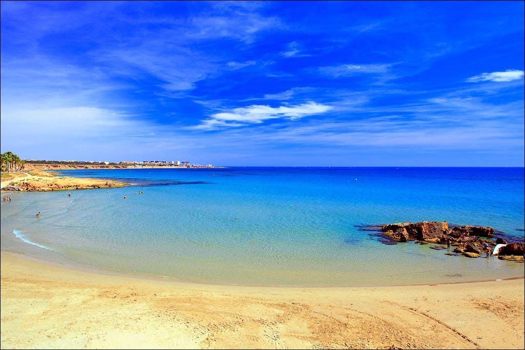 2 bedroom Apartment for sale in Playa Flamenca with pool garage - € 260,000 (Ref: 9722419)