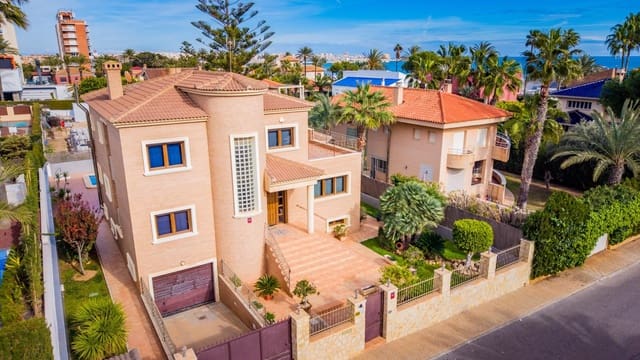 4 bedroom Villa for sale in La Veleta, Torrevieja with garage - € 1,100,000 (Ref: 9722428)