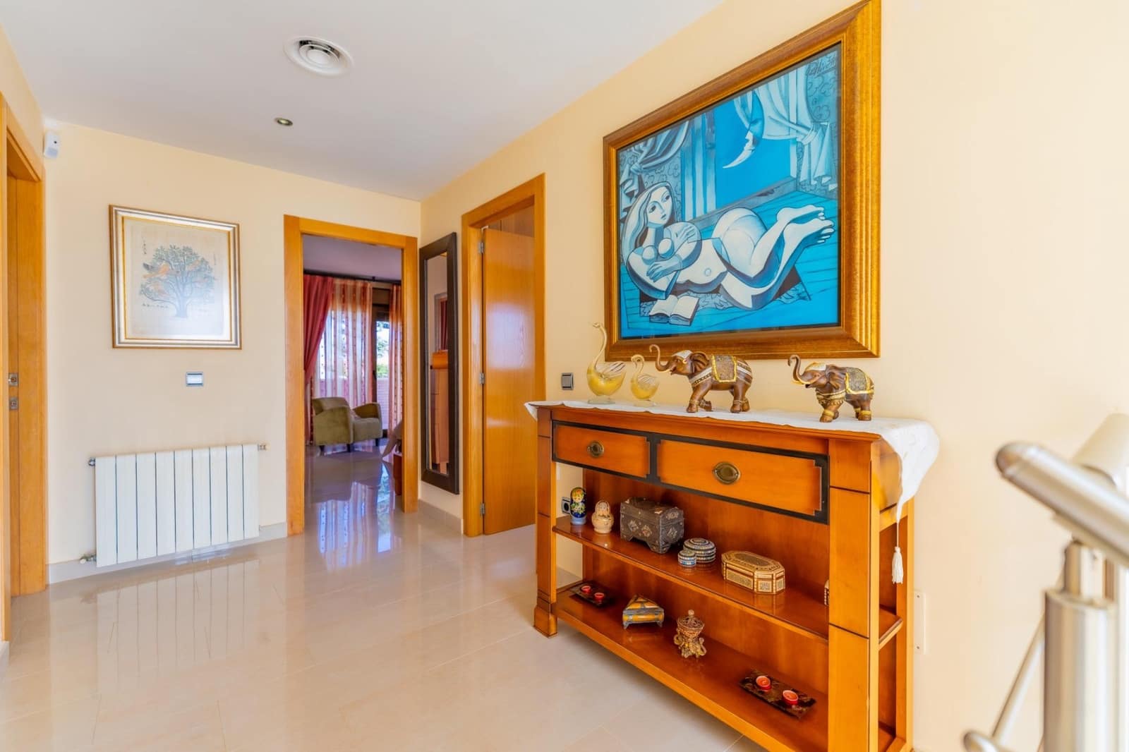 4 bedroom Villa for sale in Torrevieja with garage - € 1,100,000 (Ref: 9722428)