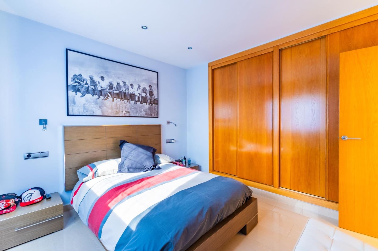 4 bedroom Villa for sale in Torrevieja with garage - € 1,100,000 (Ref: 9722428)