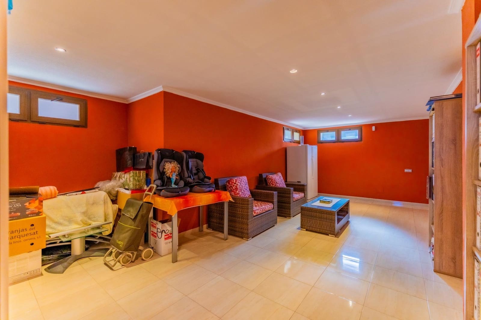 4 bedroom Villa for sale in Torrevieja with garage - € 1,100,000 (Ref: 9722428)