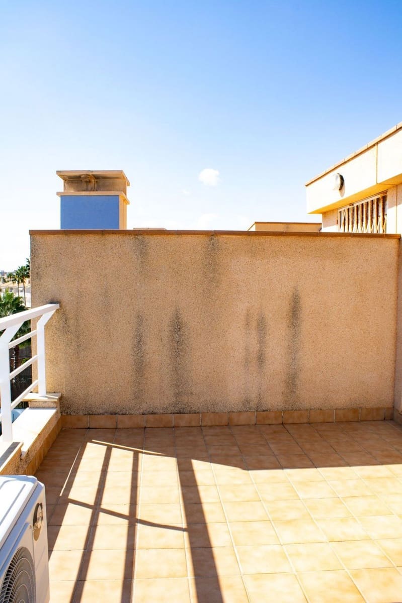 3 bedroom Townhouse for sale in Orihuela Costa with pool garage - € 450,000 (Ref: 9722429)
