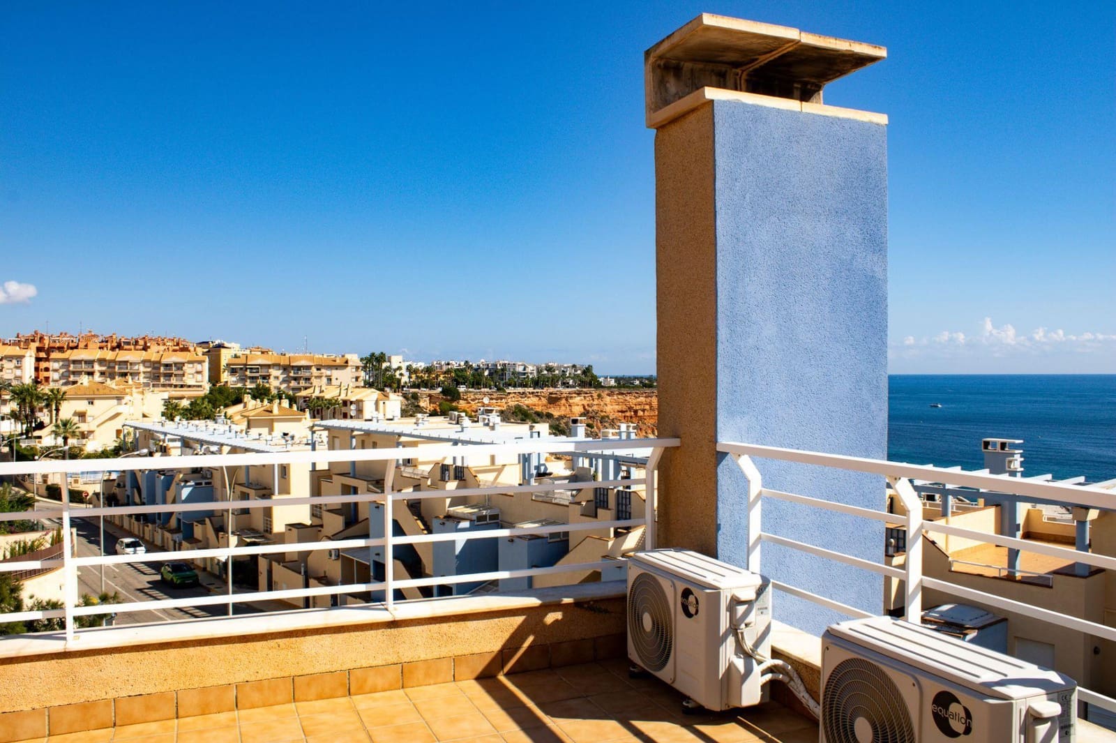 3 bedroom Townhouse for sale in Orihuela Costa with pool garage - € 450,000 (Ref: 9722429)