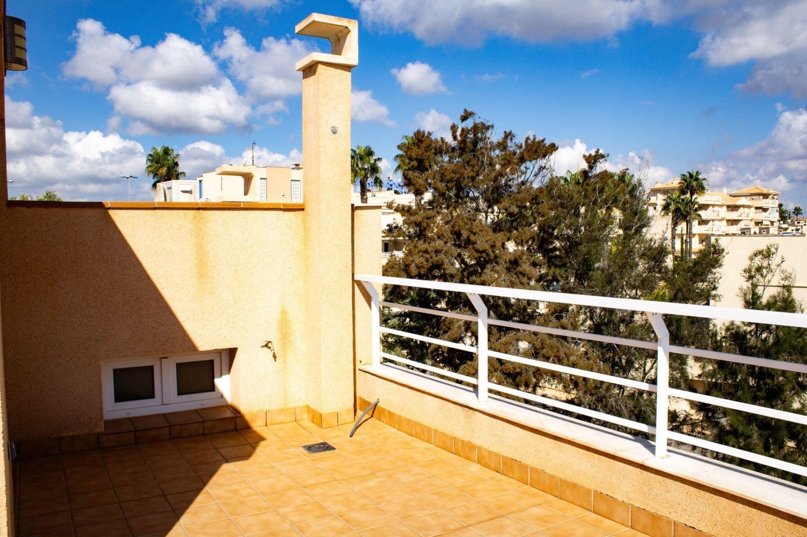3 bedroom Townhouse for sale in Orihuela Costa with pool garage - € 450,000 (Ref: 9722429)