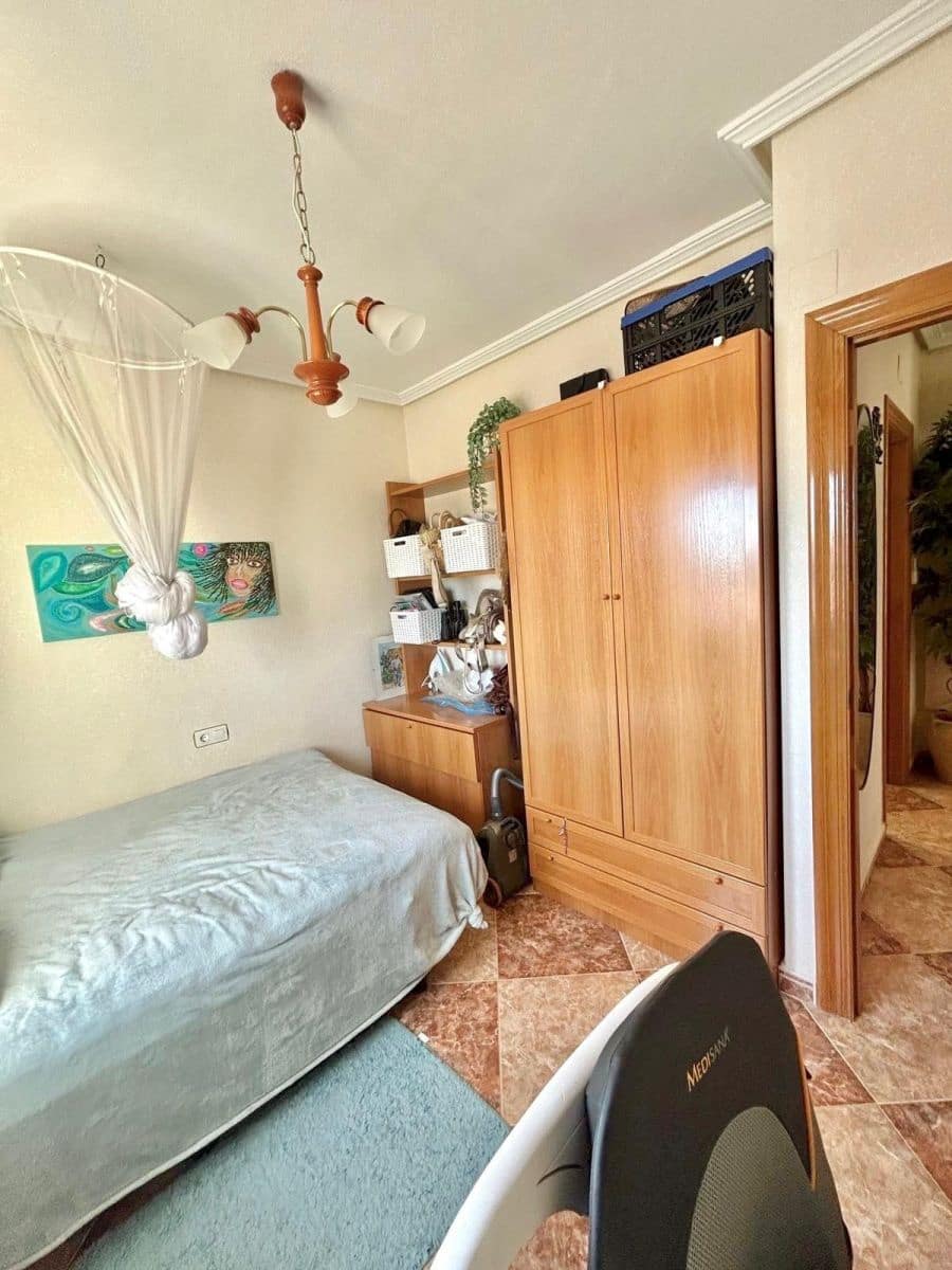 2 chambre Villa/Maison à vendre à Torrevieja avec piscine - 345 000 € (Ref: 9722430)