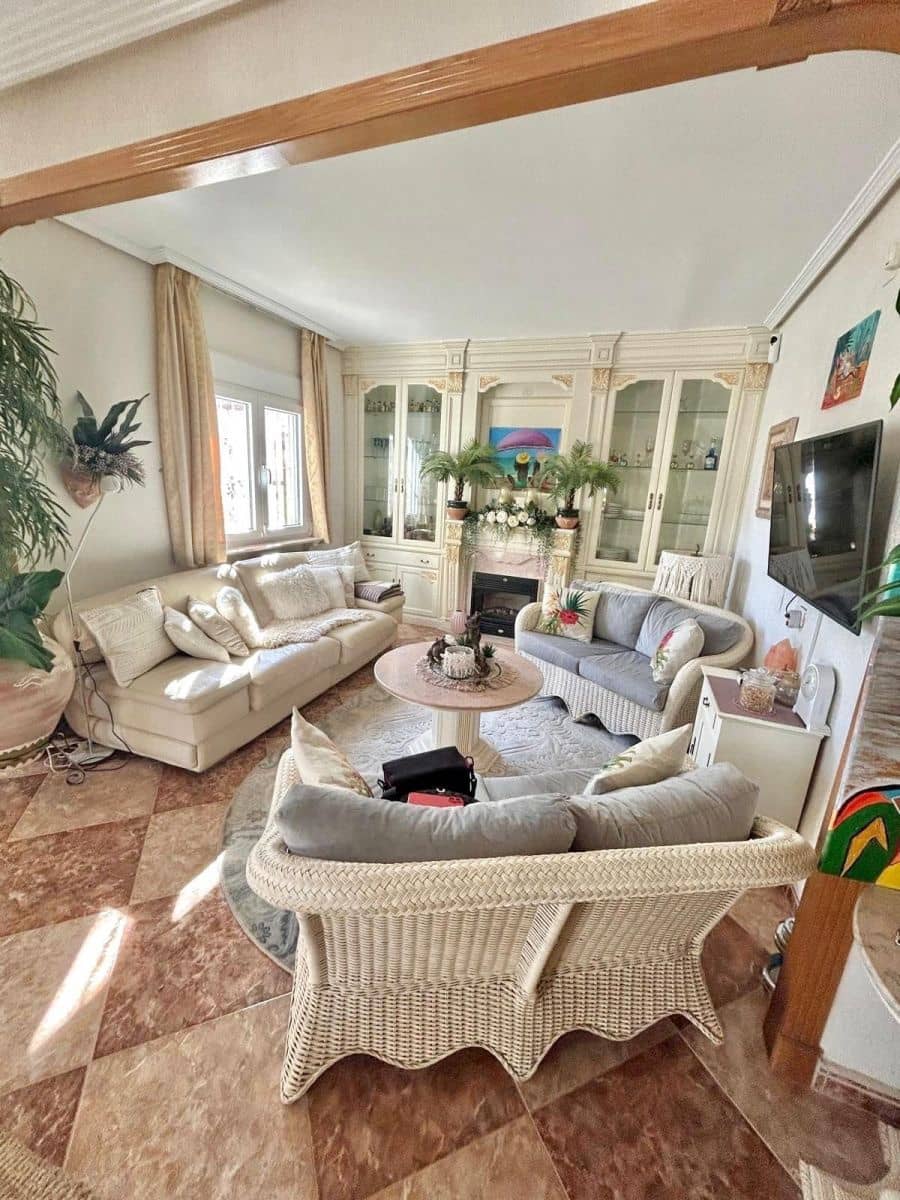 2 chambre Villa/Maison à vendre à Torrevieja avec piscine - 345 000 € (Ref: 9722430)