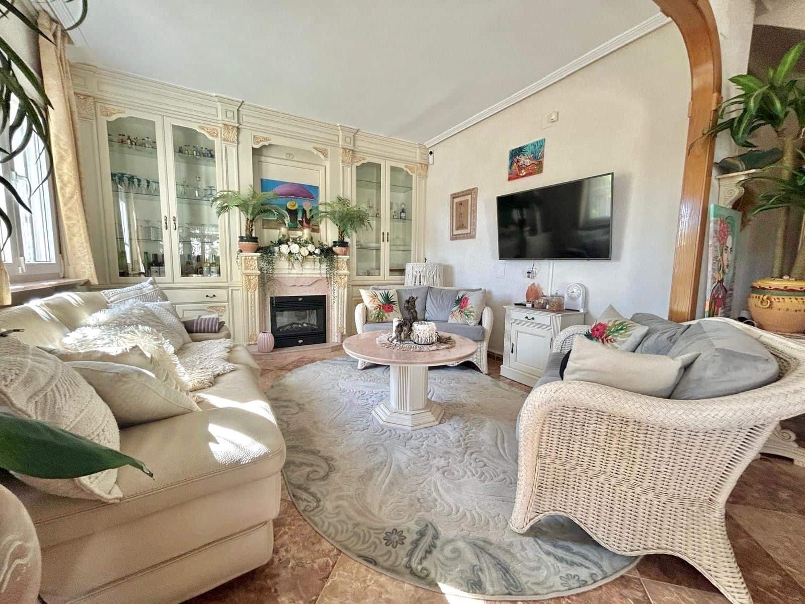 2 chambre Villa/Maison à vendre à Torrevieja avec piscine - 345 000 € (Ref: 9722430)