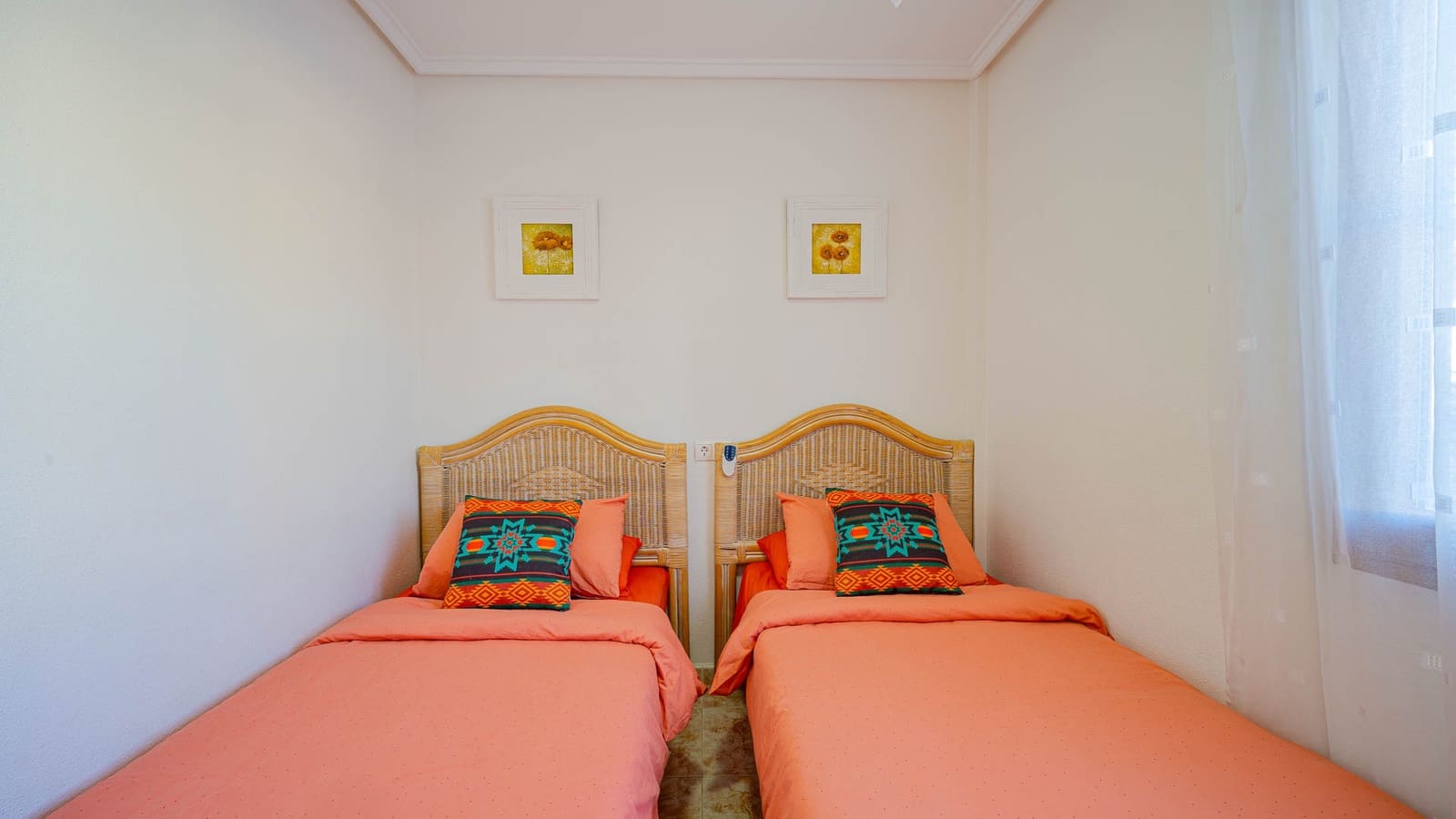 3 bedroom Apartment for sale in Playa Flamenca with pool garage - € 259,000 (Ref: 9722431)