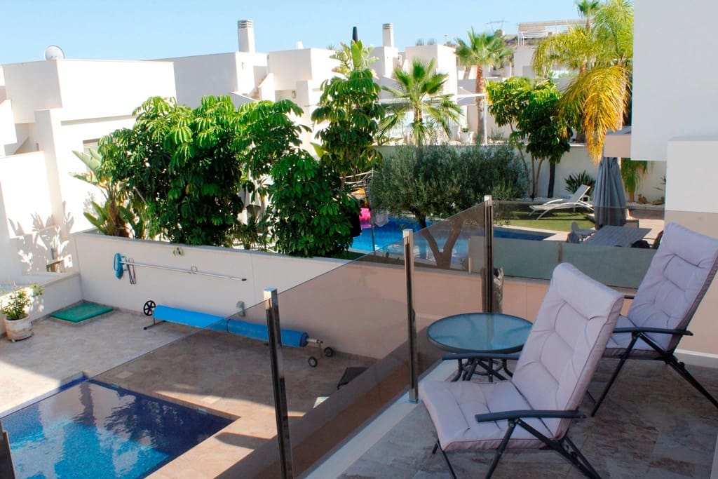 3 chambre Villa/Maison à vendre à San Miguel de Salinas avec piscine - 429 000 € (Ref: 9722438)